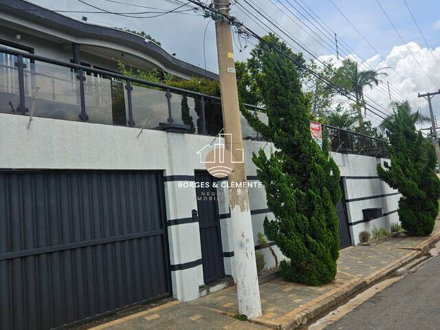 Casa para Venda em Atibaia - 3