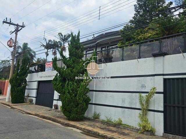 Casa para Venda em Atibaia - 4