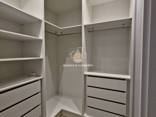 Casa para Venda em Atibaia - 3