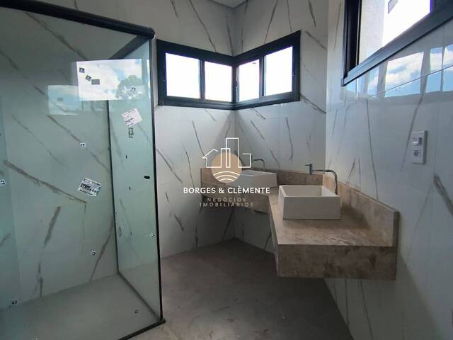 #10 - Sobrado para Venda em Atibaia - SP