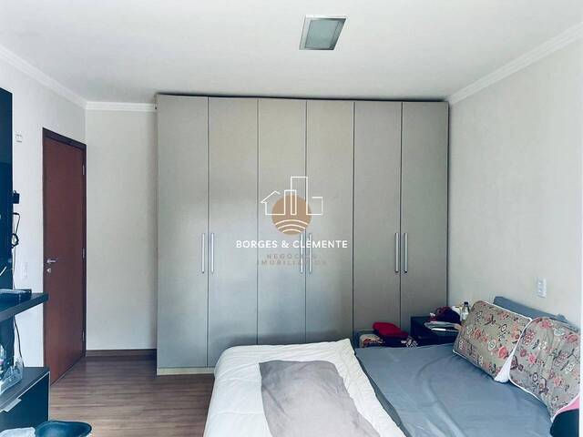 Casa para Venda em Atibaia - 5