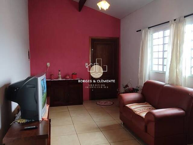 Casa para Venda em Atibaia - 2