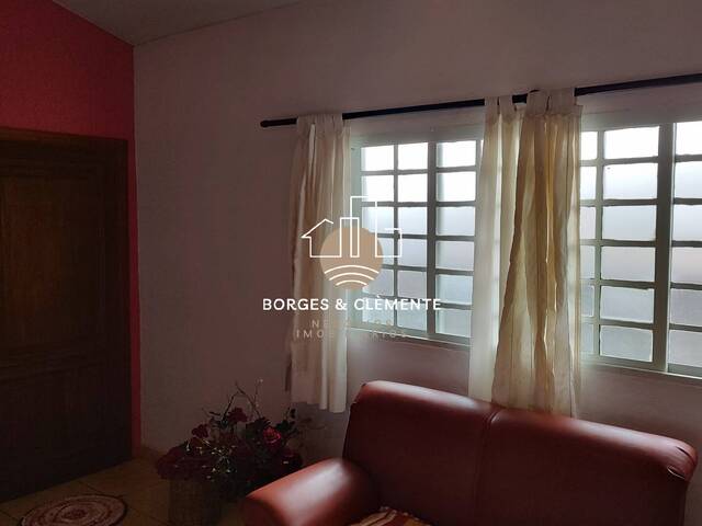 Casa para Venda em Atibaia - 5