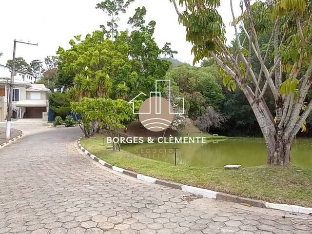 #20 - Casa para Venda em Atibaia - SP