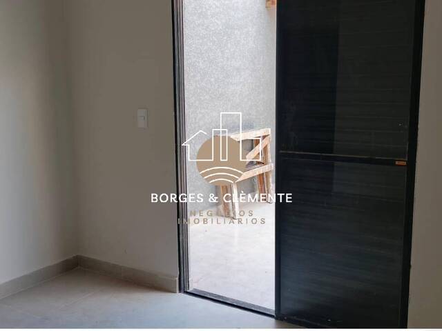 Casa para Venda em Atibaia - 5