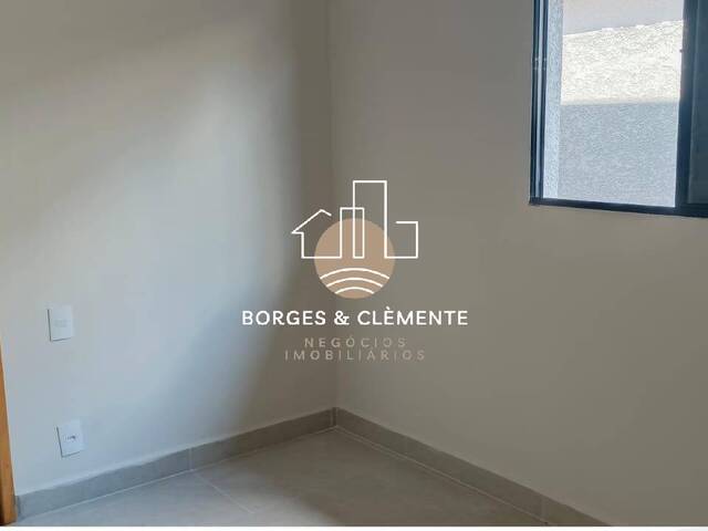 Casa para Venda em Atibaia - 4