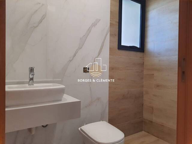 Casa para Venda em Atibaia - 5