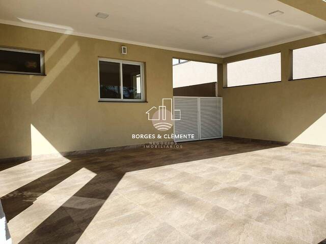 Casa para Venda em Atibaia - 5