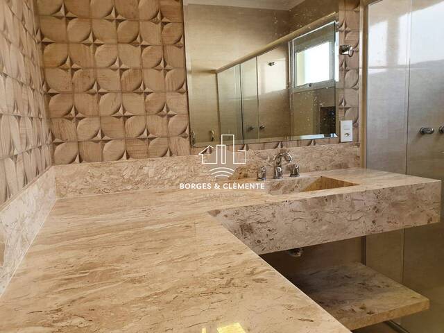 Casa para Venda em Atibaia - 4