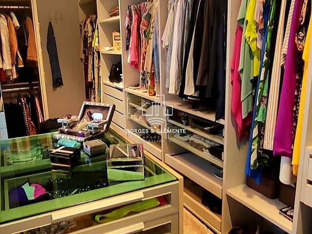 Casa para Venda em Atibaia - 4