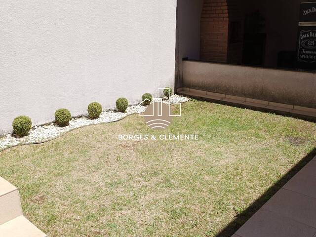 Casa para Venda em Atibaia - 5