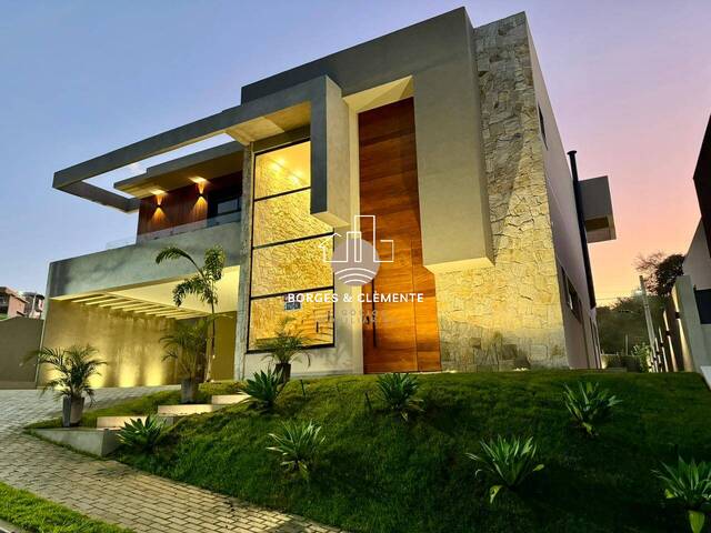 #42 - Casa para Venda em Atibaia - SP