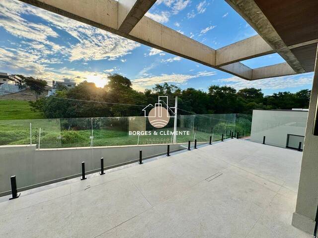 Casa para Venda em Atibaia - 5