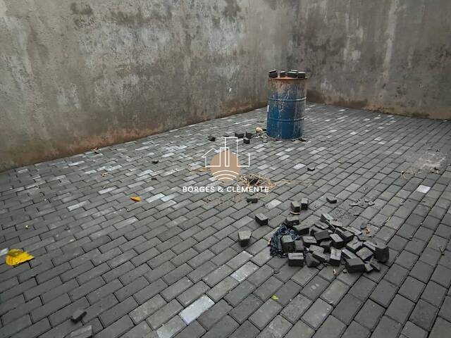 Casa para Venda em Mairiporã - 3