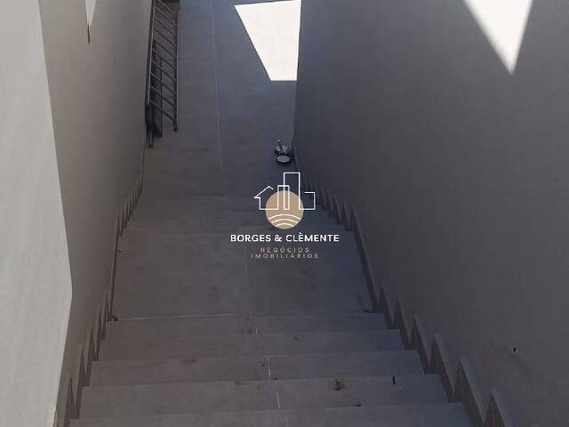 Casa para Venda em Atibaia - 4