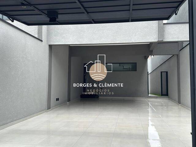 #48 - Casa para Venda em Atibaia - SP