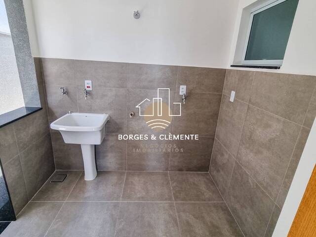 Casa para Venda em Atibaia - 5