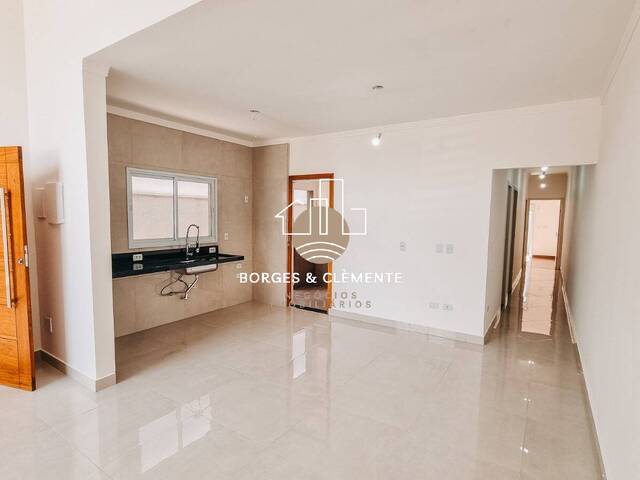 Venda em Jardim Dos Pinheiros - Atibaia