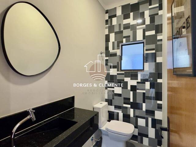 Casa para Venda em Atibaia - 5