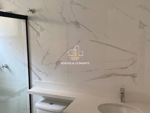 Casa para Venda em Atibaia - 5