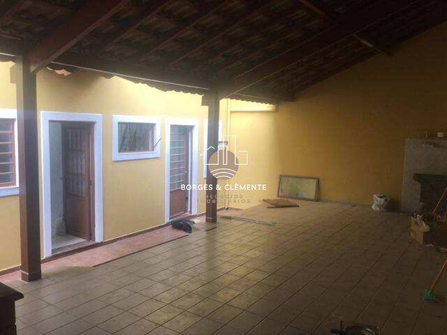 Casa para Venda em Atibaia - 5