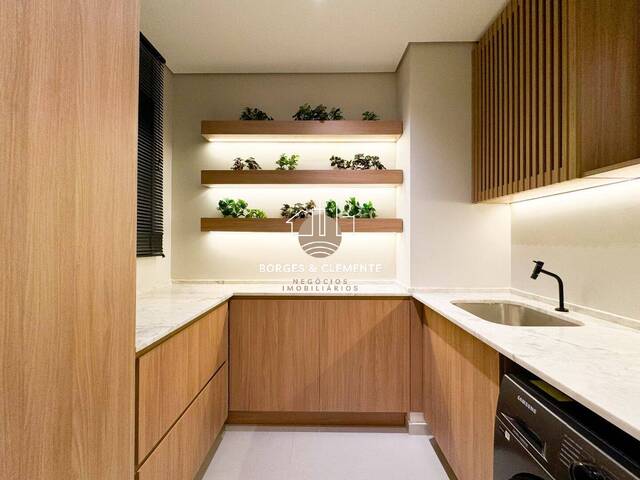 #65 - Apartamento para Venda em Atibaia - SP