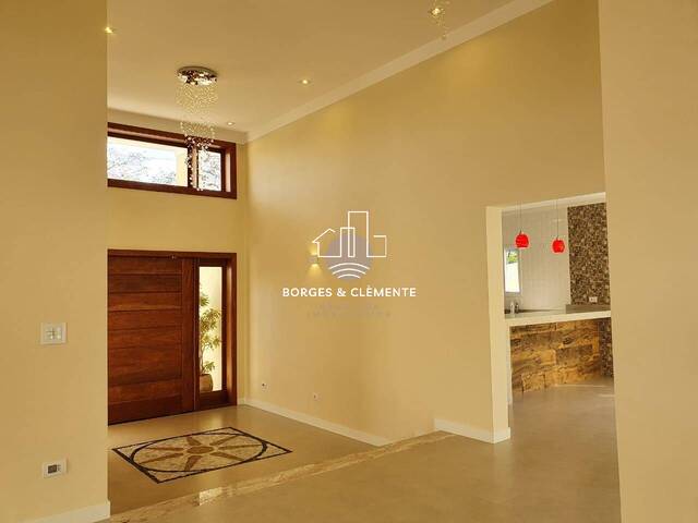 #69 - Casa para Venda em Atibaia - SP