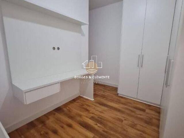 Casa para Venda em Atibaia - 4