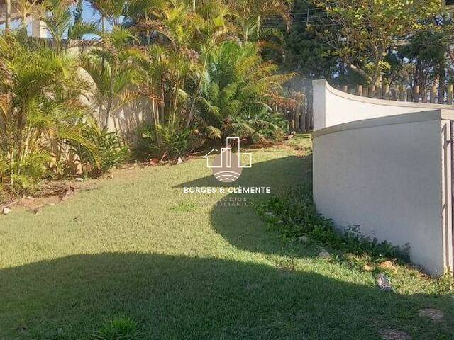 Casa para Venda em Atibaia - 5