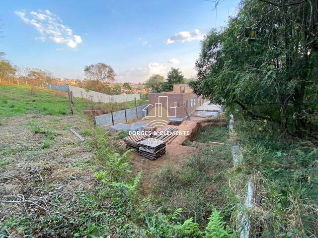 Área para Venda em Atibaia - 3