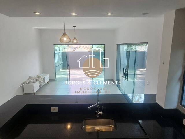 Casa para Venda em Atibaia - 5