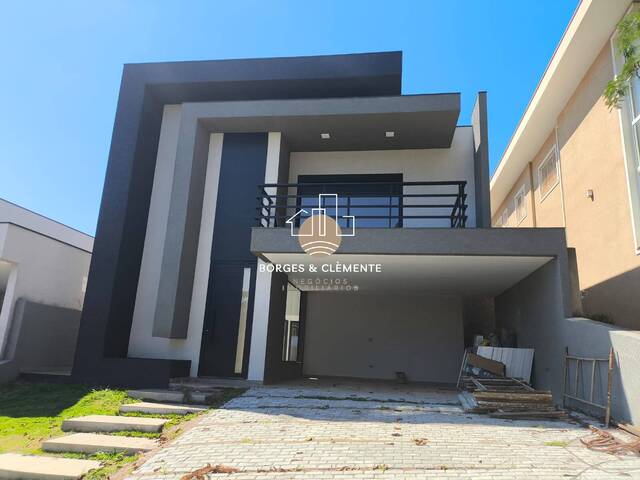 Casa para Venda em Atibaia - 3