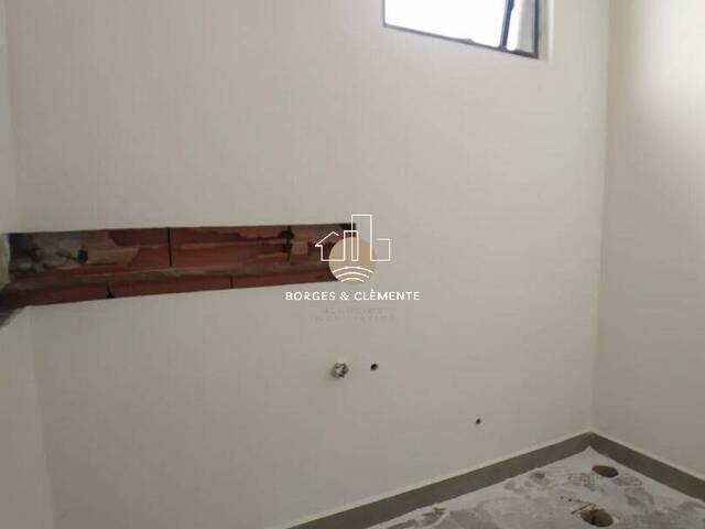 Casa para Venda em Atibaia - 5