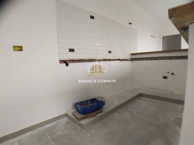 Casa para Venda em Atibaia - 3