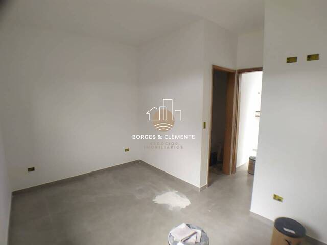 Casa para Venda em Atibaia - 4