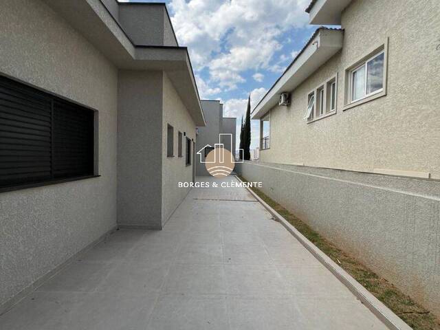 Casa para Venda em Bragança Paulista - 2