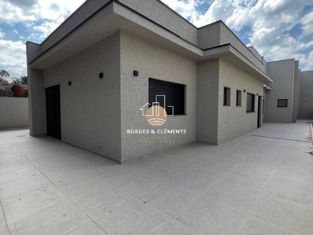 Casa para Venda em Bragança Paulista - 3