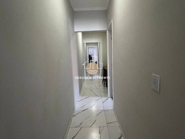 #107 - Casa para Venda em Atibaia - SP