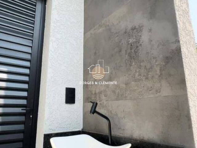 Casa para Venda em Atibaia - 5