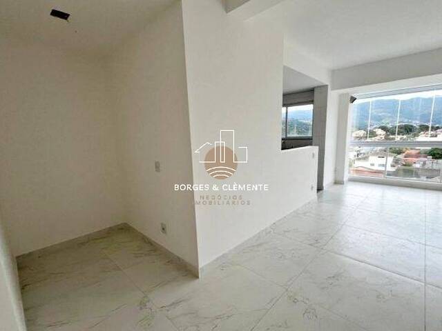 Apartamento para Venda em Atibaia - 2