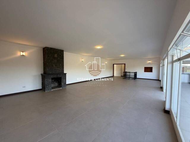 Casa para Venda em Atibaia - 3