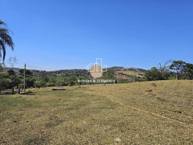 Área para Venda em Atibaia - 4