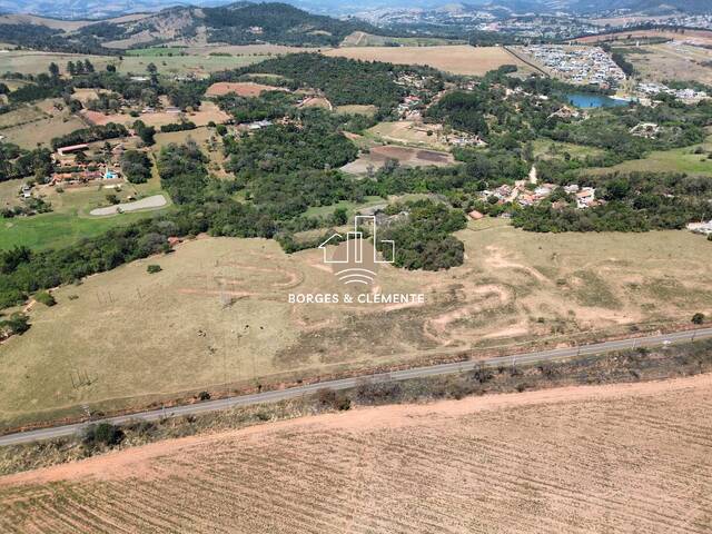 Área para Venda em Atibaia - 5