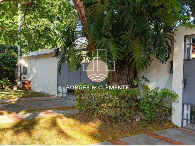 Casa para Venda em Atibaia - 4