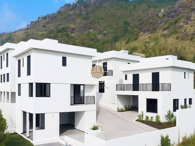 #132 - Casa para Venda em Atibaia - SP