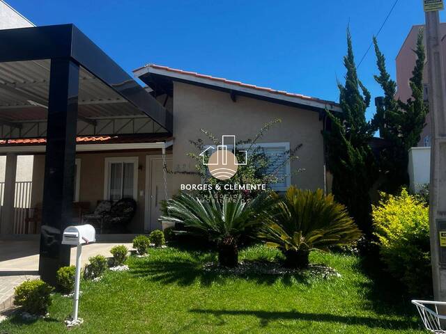 Casa para Venda em Atibaia - 3