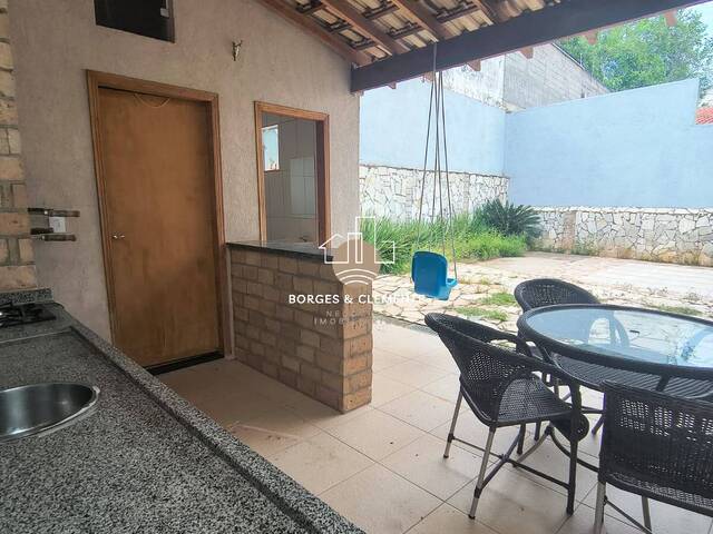 Sobrado para Venda em Atibaia - 5