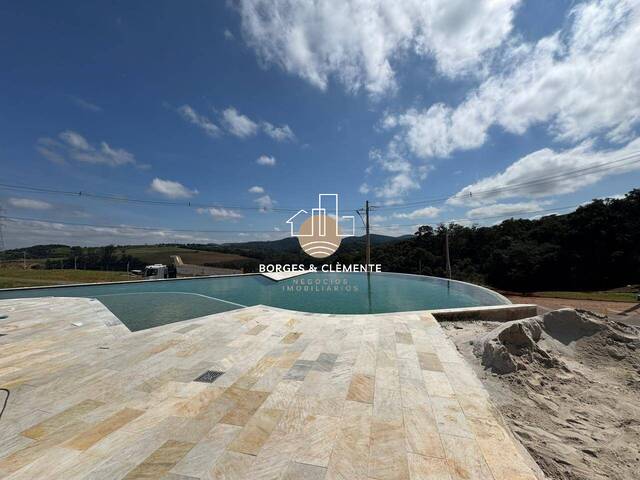 Área para Venda em Atibaia - 3