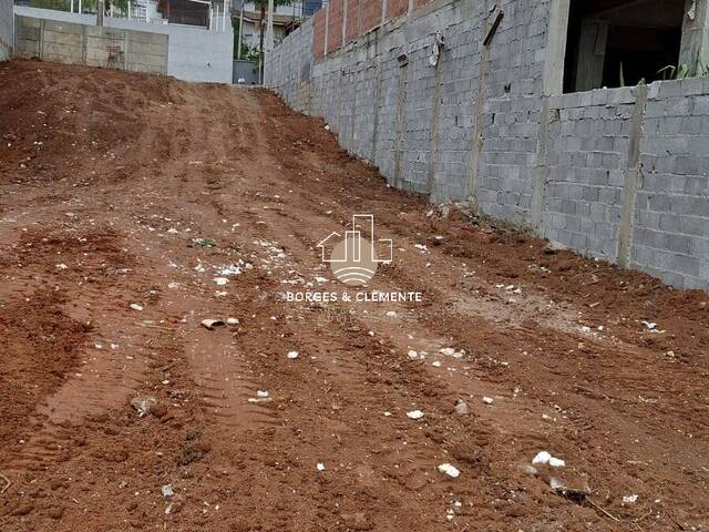 Área para Venda em Atibaia - 3