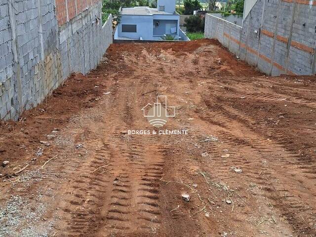 Área para Venda em Atibaia - 4